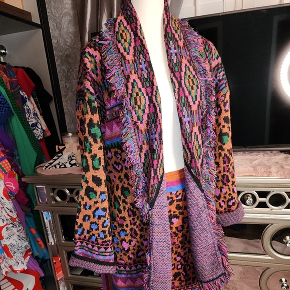 Farm Rio Sweater multicolor skirt set top is LRG skirt is XLG - Picture 1 of 10